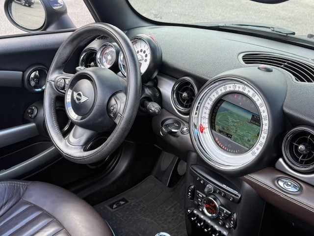 Mini Cabrio Cooper Highgate