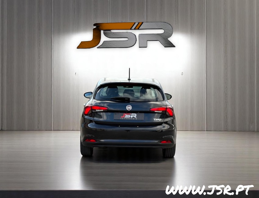 Fiat Tipo 1.3 M-jet Lounge