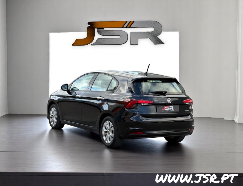 Fiat Tipo 1.3 M-jet Lounge