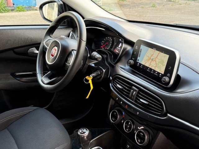 Fiat Tipo 1.3 M-jet Lounge