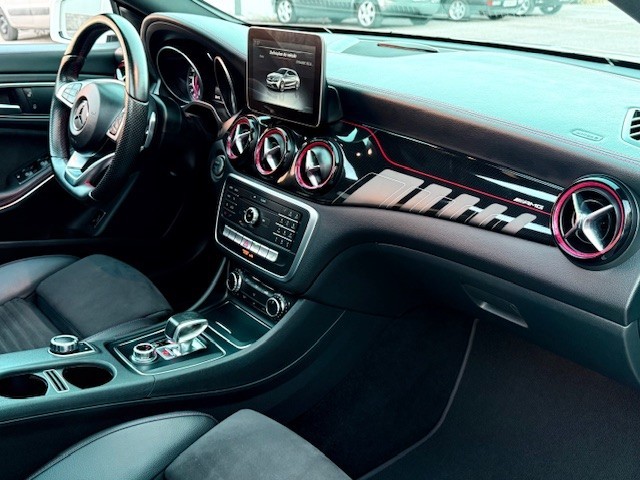 Mercedes-Benz Cla 45 Amg Shooting Brake Amg 4 Mati