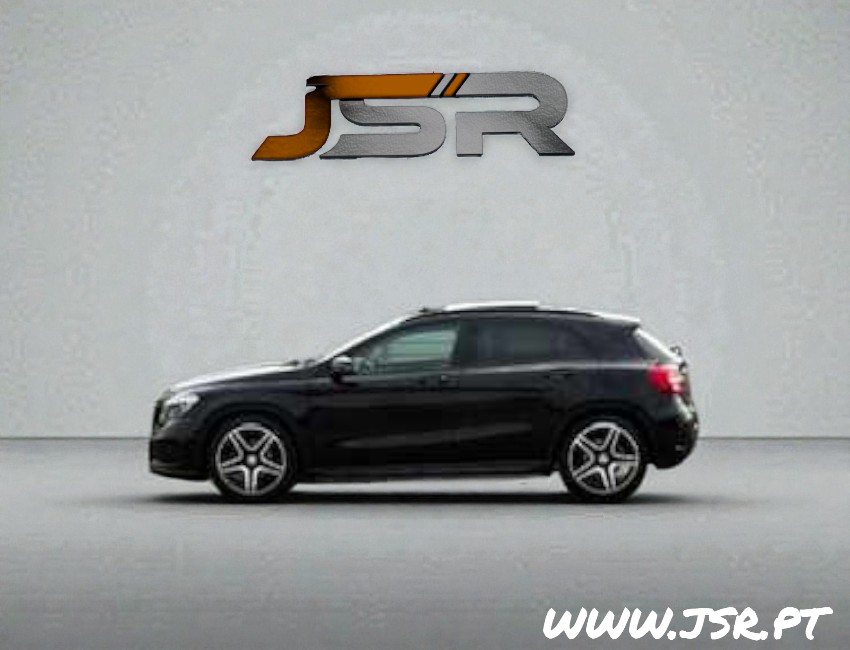 Mercedes-Benz Gla 200 Cdi Amg Auto Teto Panoramico