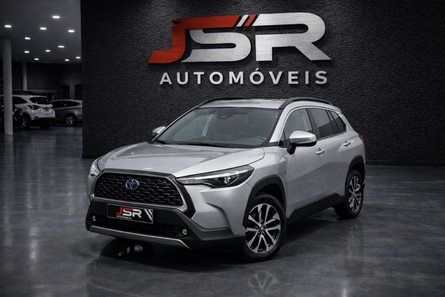 Toyota Corolla Cross 2.0 Hybrid Luxury