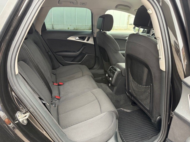 Audi A6 2.o Tdi S-line Auto