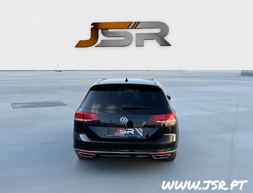 VW Passat 1.6 Tdi R-line