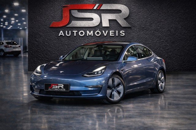 Tesla Model 3 Sr+