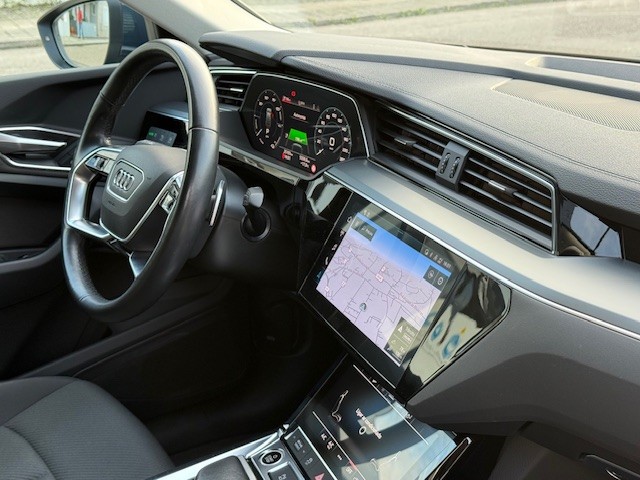 Audi Q8 E-tron Sportback 55 Quattro Advanced