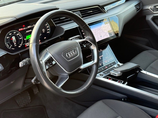 Audi Q8 E-tron Sportback 55 Quattro Advanced