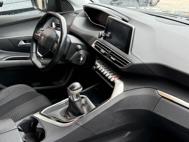 Peugeot 3008 1.5 Blue Hdi