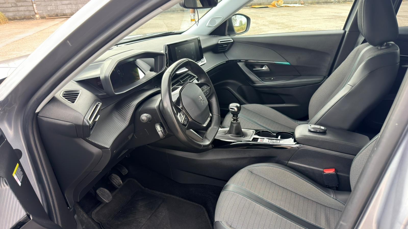 Peugeot 2008 1.2 Allure