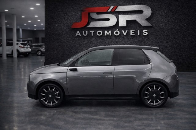 Honda E Advance 17