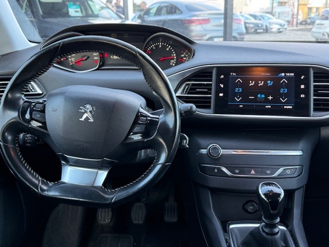 Peugeot 308 1.5 Bluehdi Business