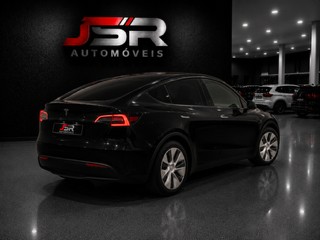 Tesla Model Y Rwd Standard Range