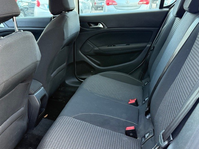 Peugeot 308 1.5 Bluehdi Business Line